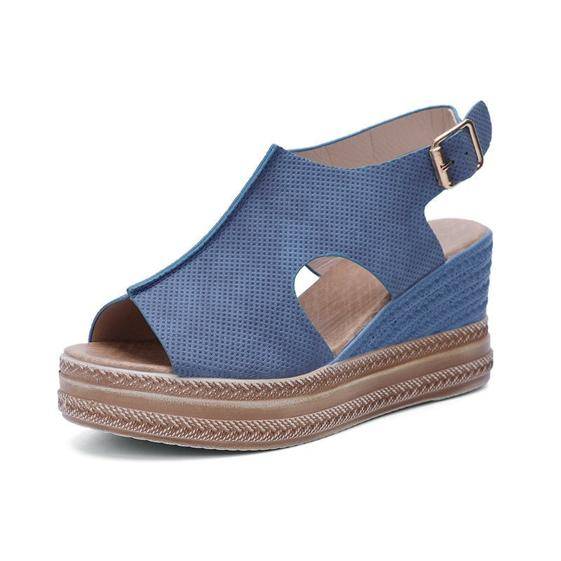 Graceful Orthopedic Sandals for Modern Look
