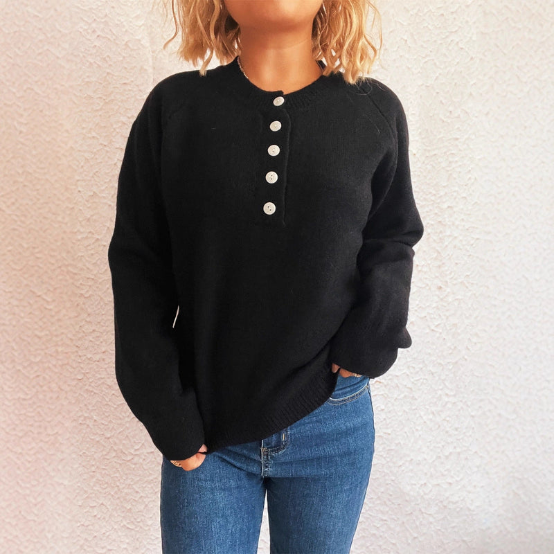 Elegantly Designed Pullover