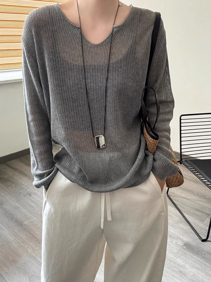 Timeless Vintage Style Pullover