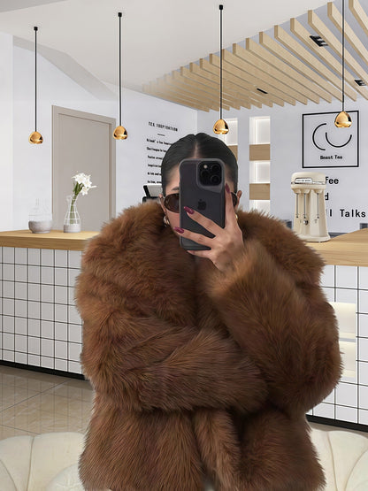 Dunkelbraun
