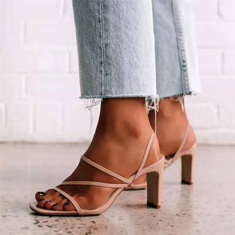 Graceful Orthopedic Sandals for Modern Look