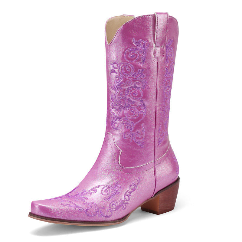 Graceful Orthopedic Boots for Modern Look