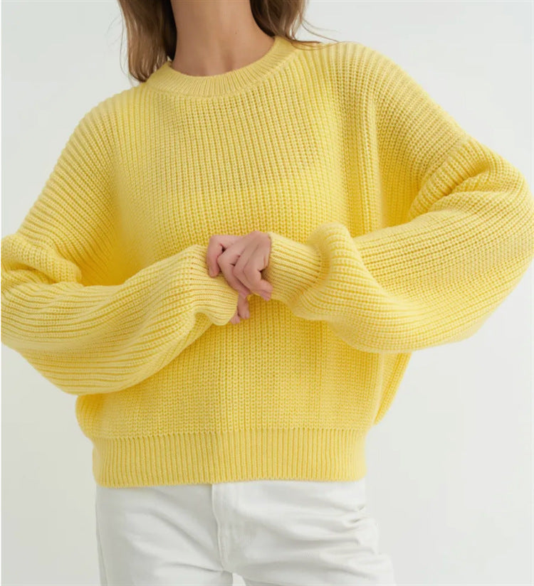Timeless Vintage Style Pullover
