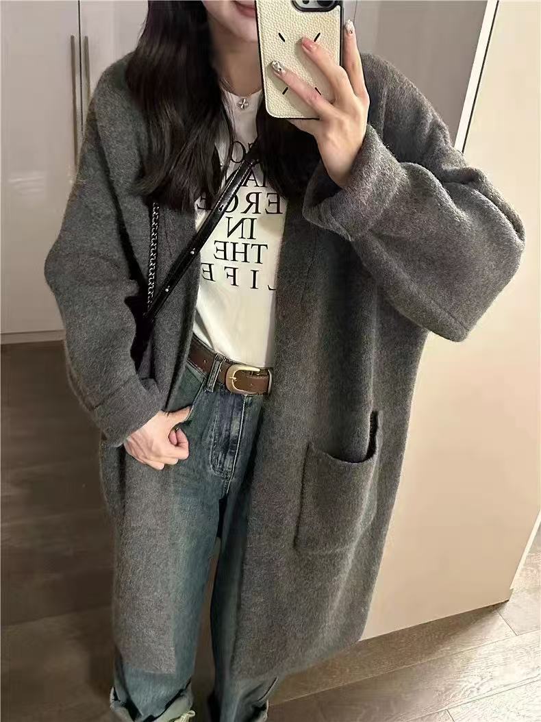 Timeless Vintage Style Cardigan