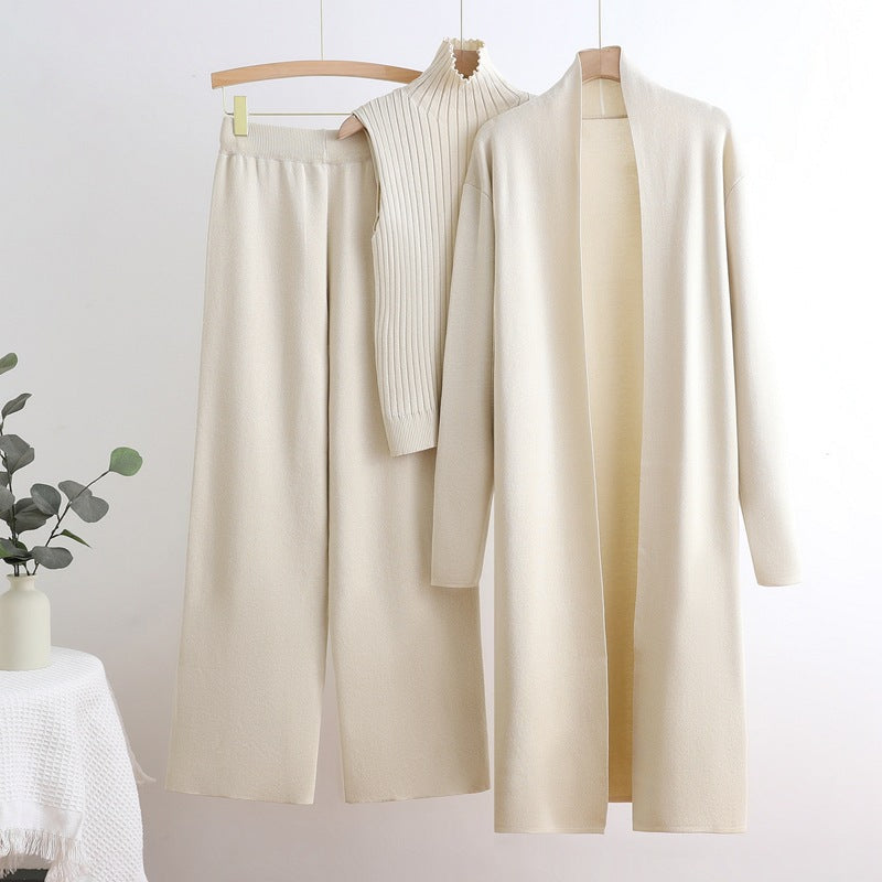 Elegantly Designed Cardigan