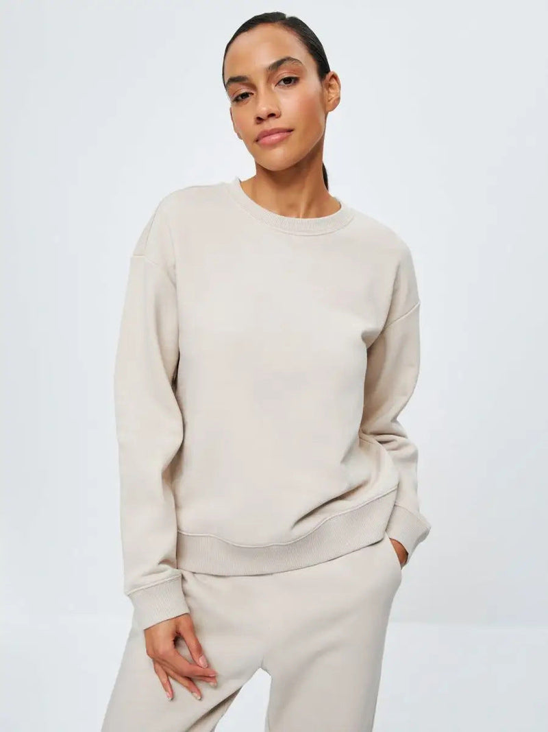 Timeless Vintage Style Pullover