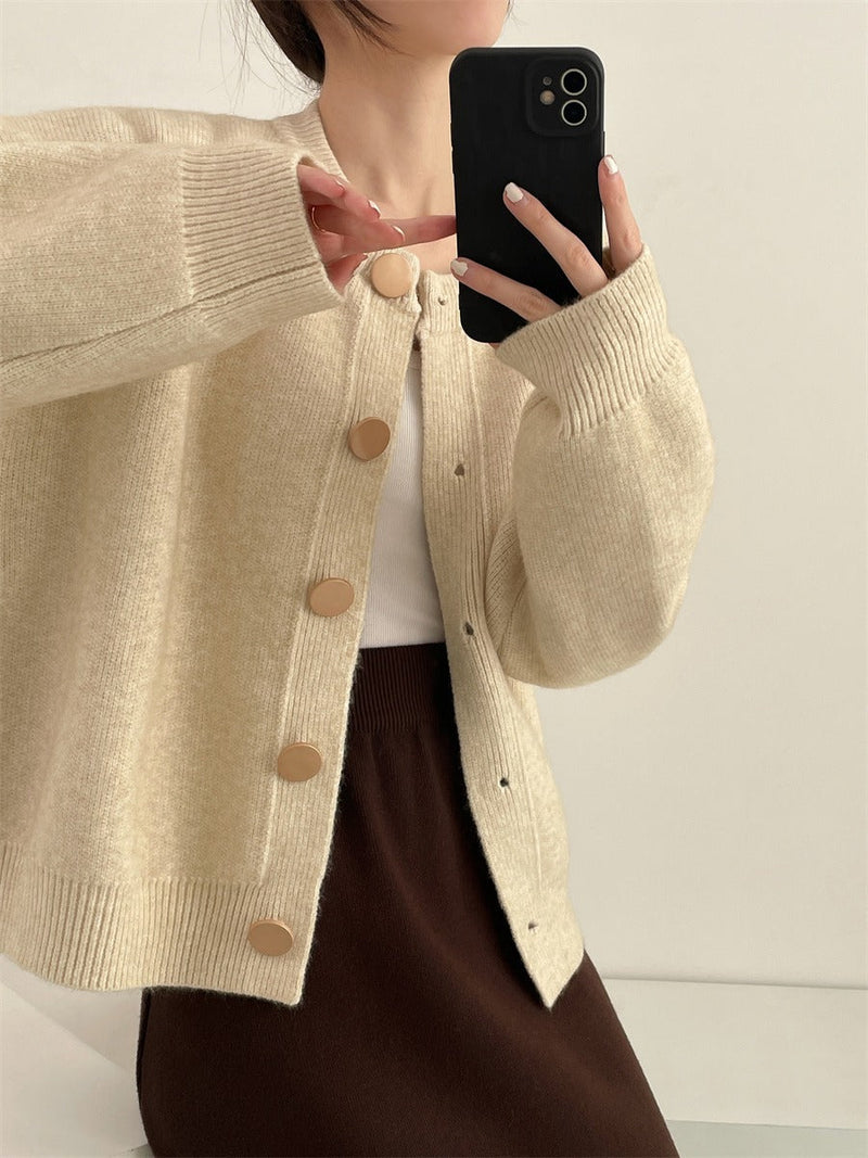 Elegantly Designed Cardigan