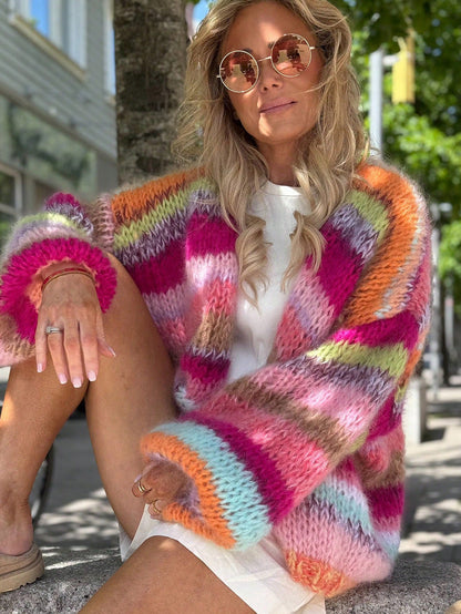 Elegantly Designed Cardigan