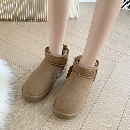 Graceful Orthopedic Boots for Modern Look
