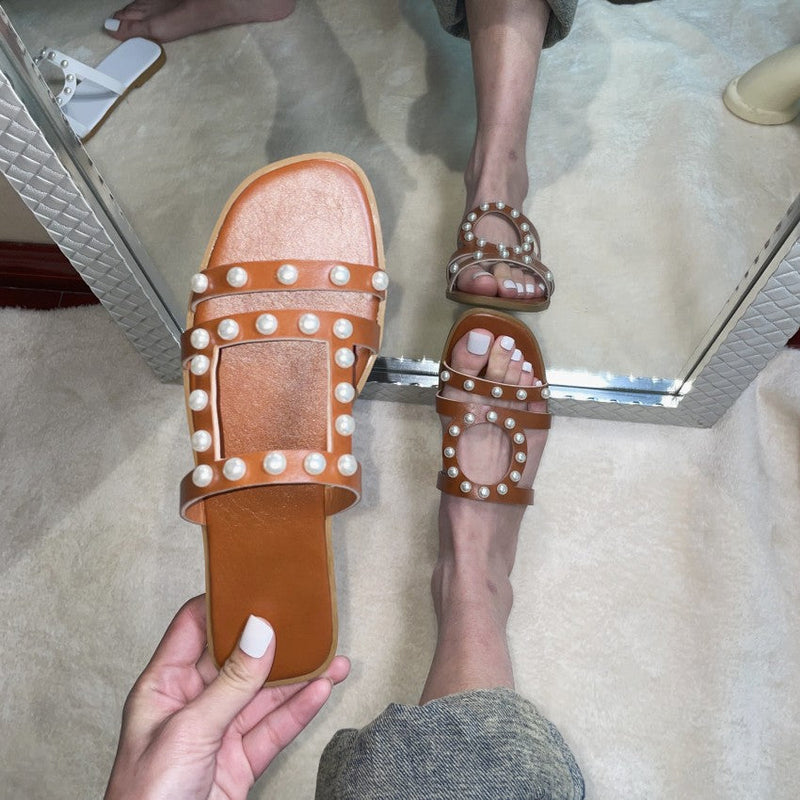 Graceful Orthopedic Sandals for Modern Look