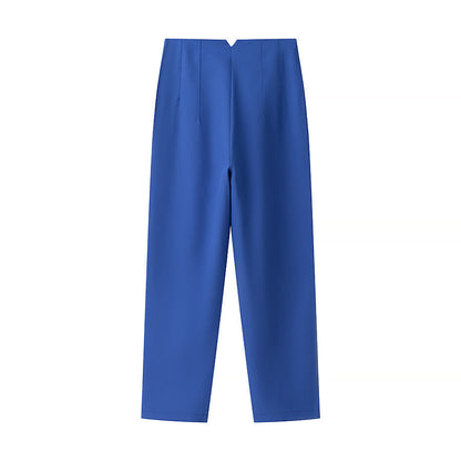 Blau