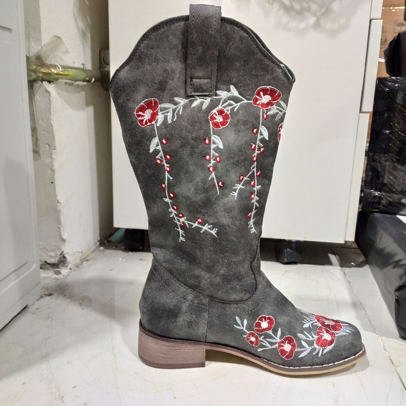 Stylish Orthopedic Boots for Any Occasion