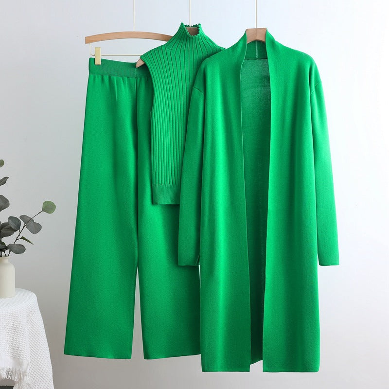 Elegantly Designed Cardigan