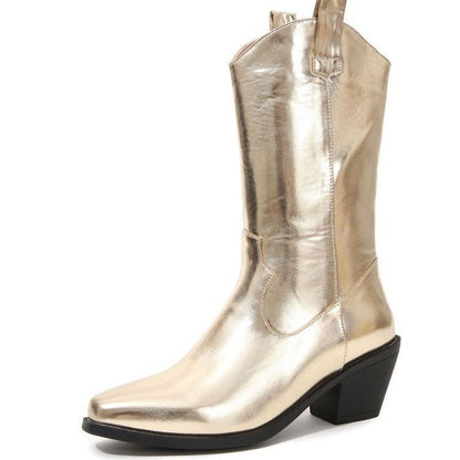 Graceful Orthopedic Boots for Modern Look