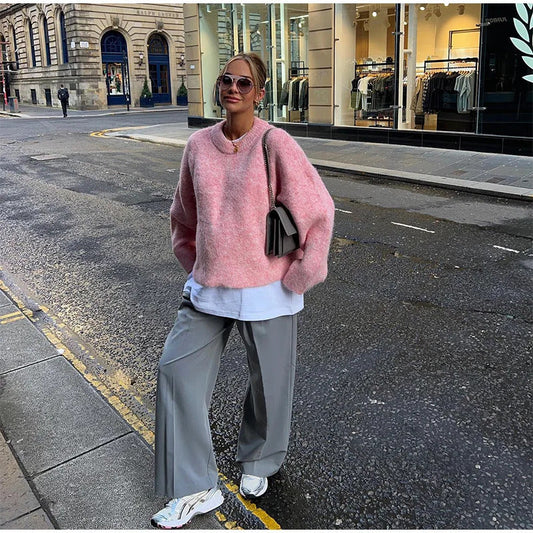 Elegantly Designed Pullover