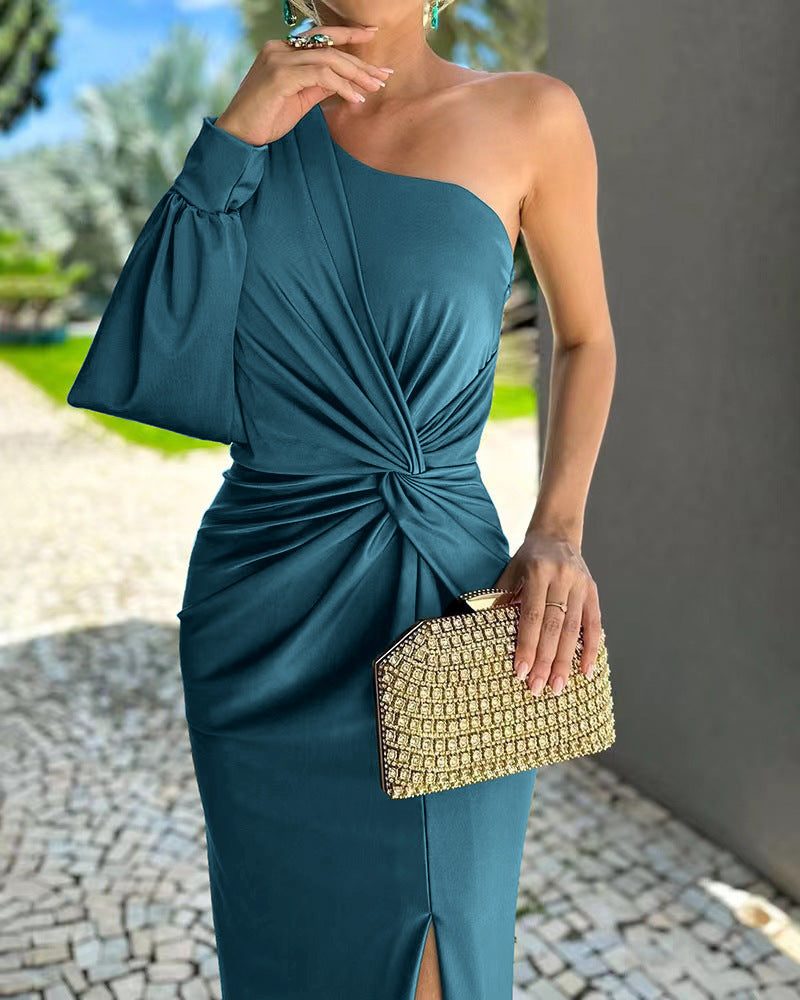 Elegantly Designed Garment