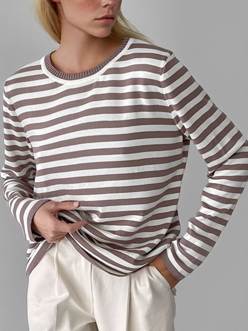 Elegantly Designed Pullover