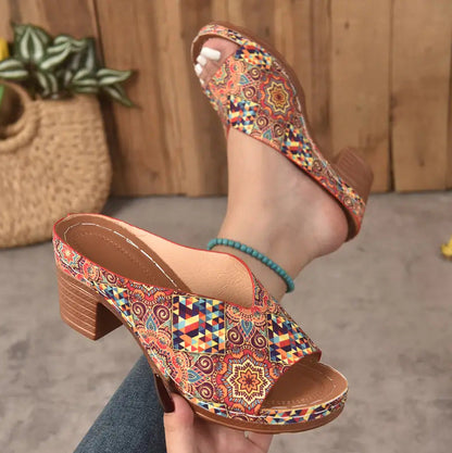 Chic Orthopedic Sandals with Unique Design