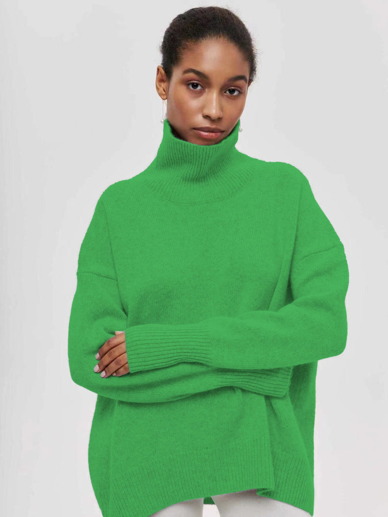 Elegantly Designed Pullover