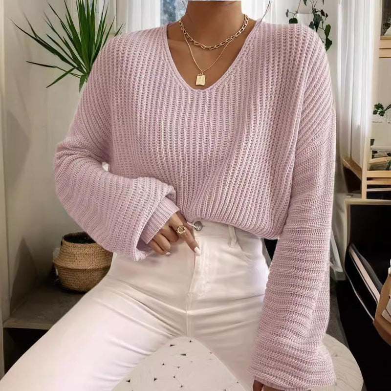 Elegantly Designed Pullover