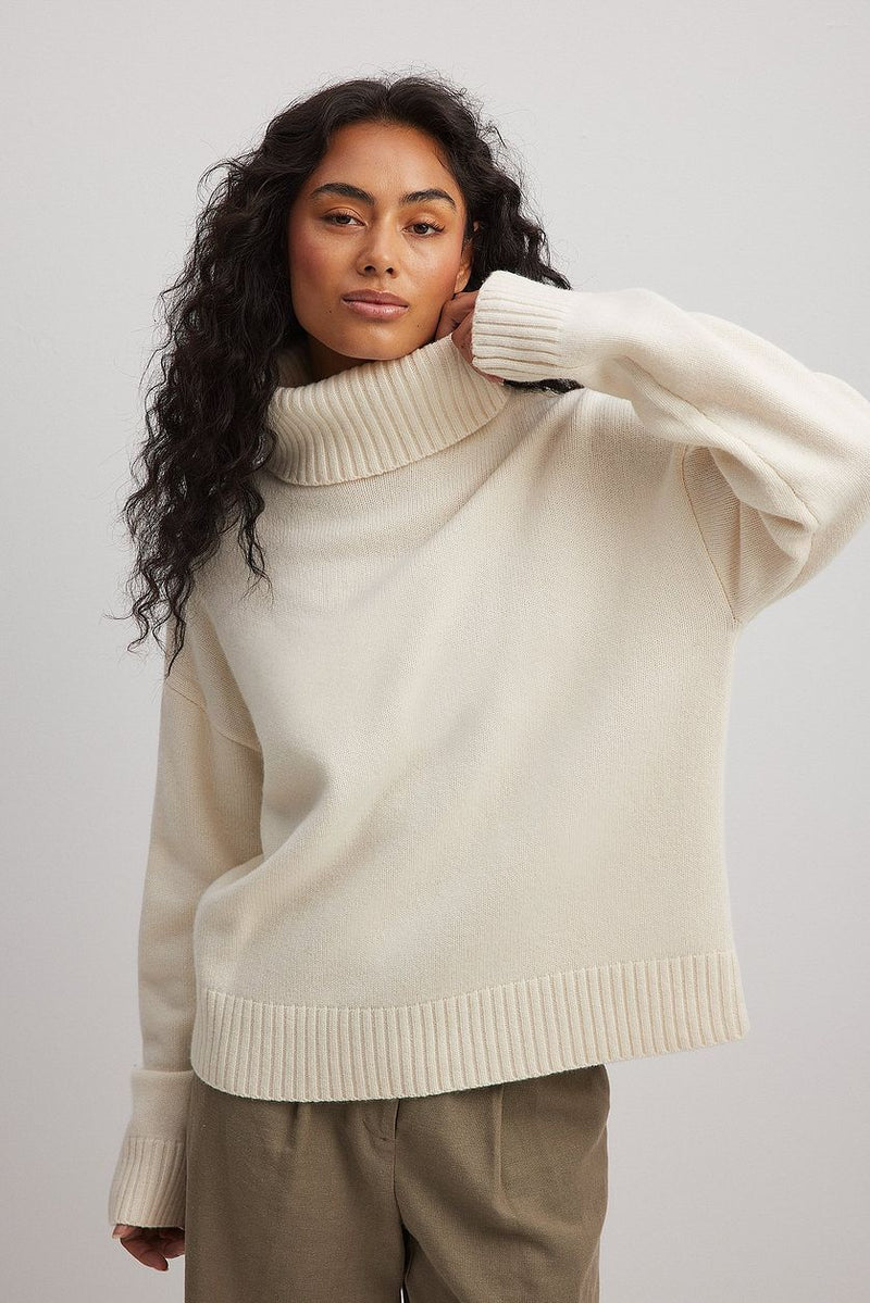 Timeless Vintage Style Pullover