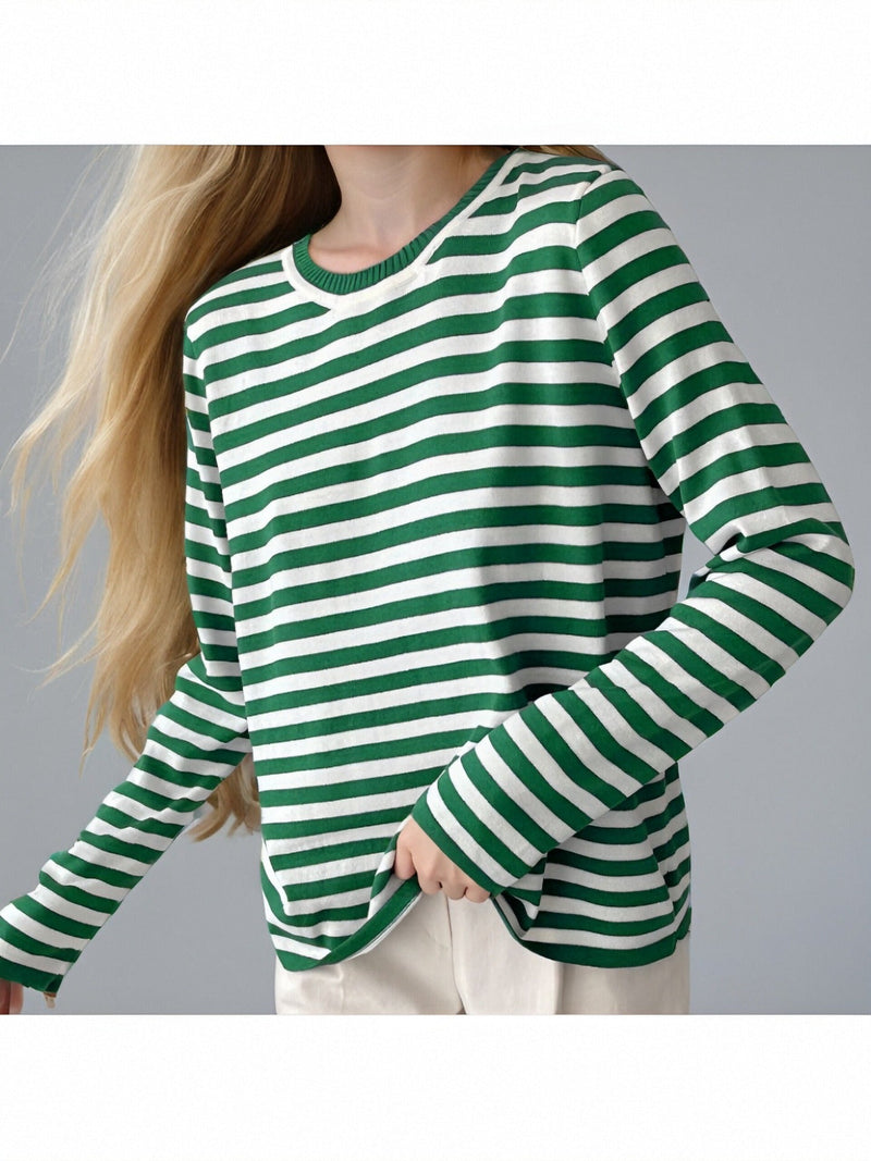 Elegantly Designed Pullover