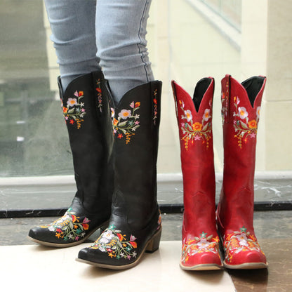 Graceful Orthopedic Boots for Modern Look