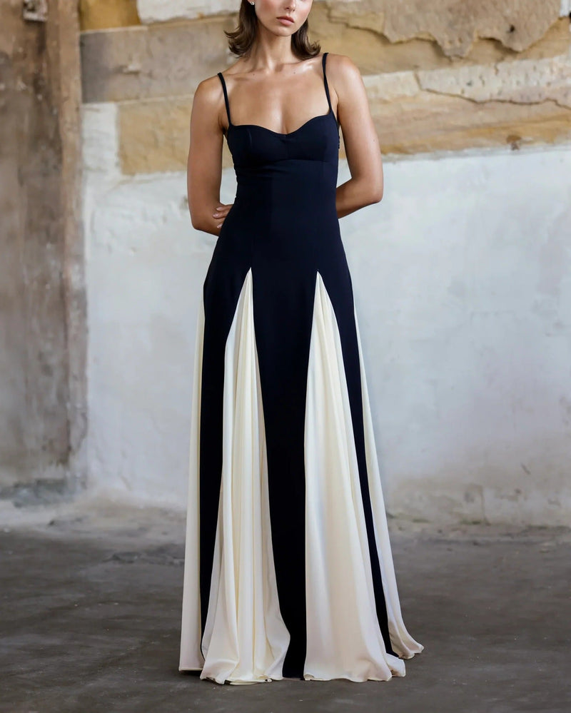 Timeless Vintage Style Garment