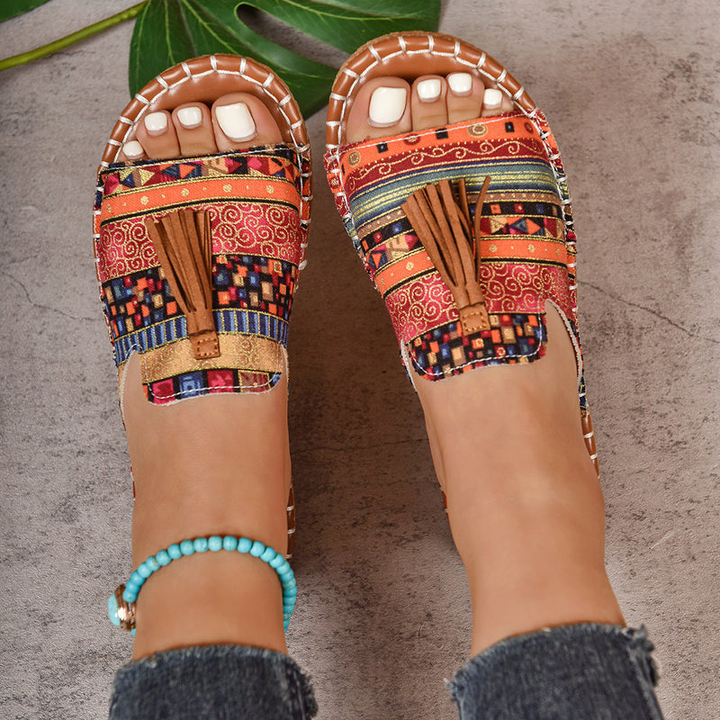 Chic Orthopedic Sandals with Unique Design
