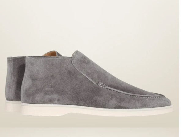 Graceful Orthopedic Boots for Modern Look