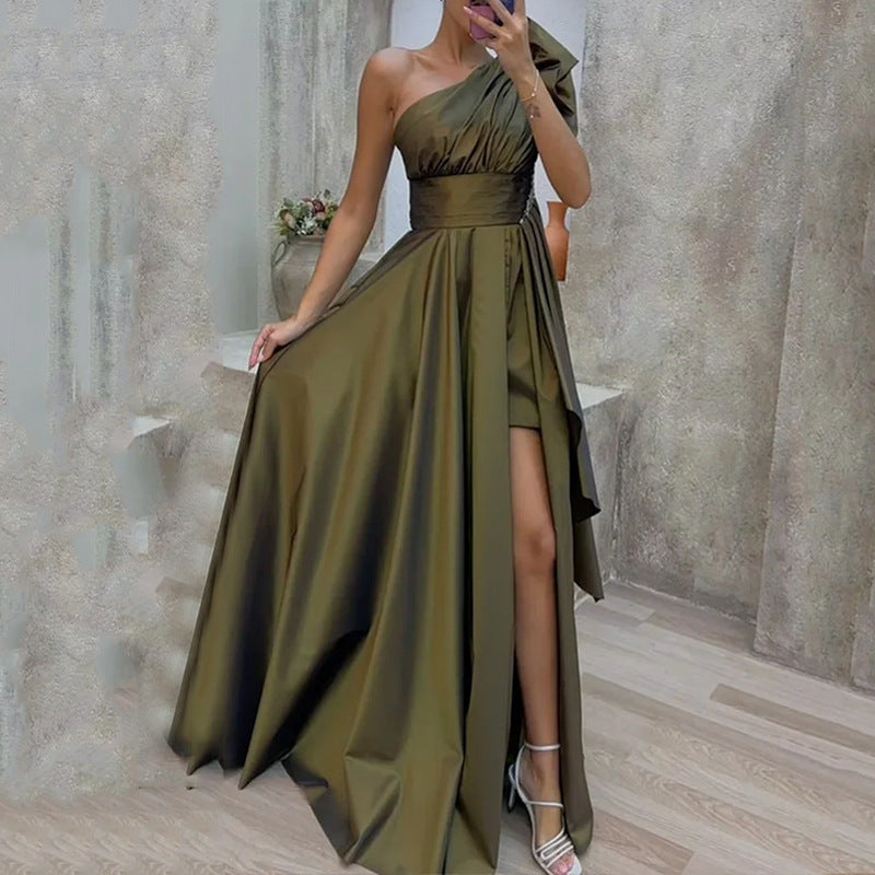 Timeless Vintage Style Garment