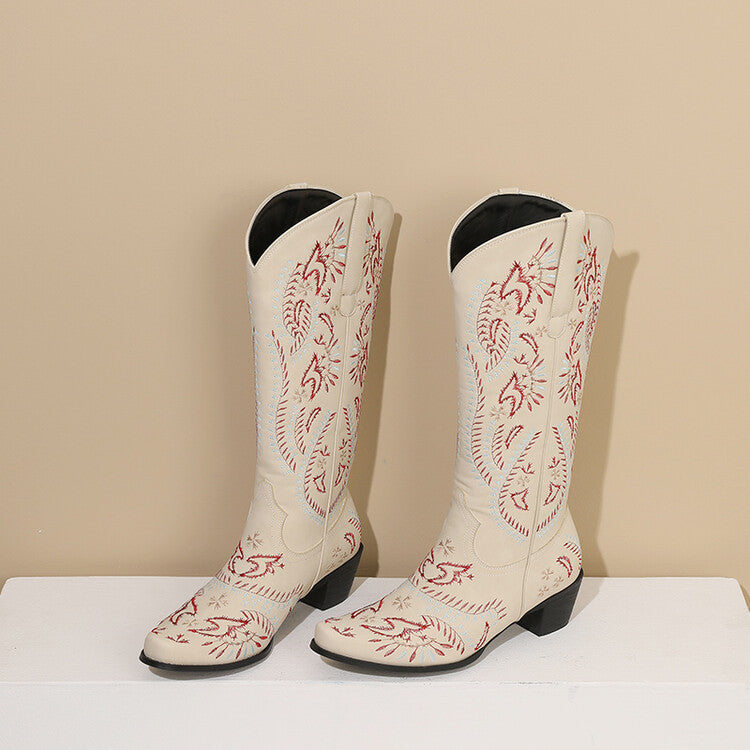 Graceful Orthopedic Boots for Modern Look