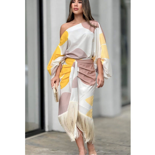 Elegantly Designed Garment