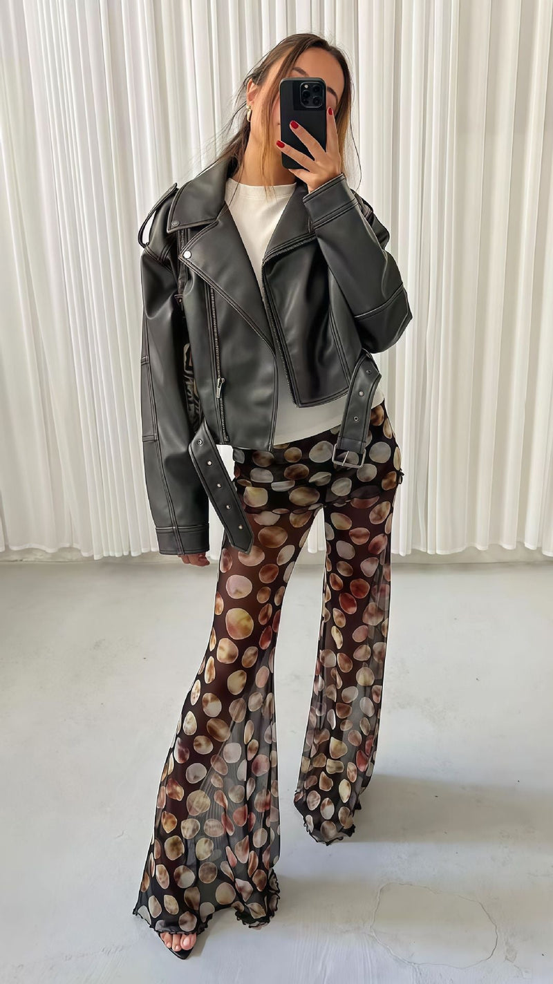 Timeless Vintage Style Garment