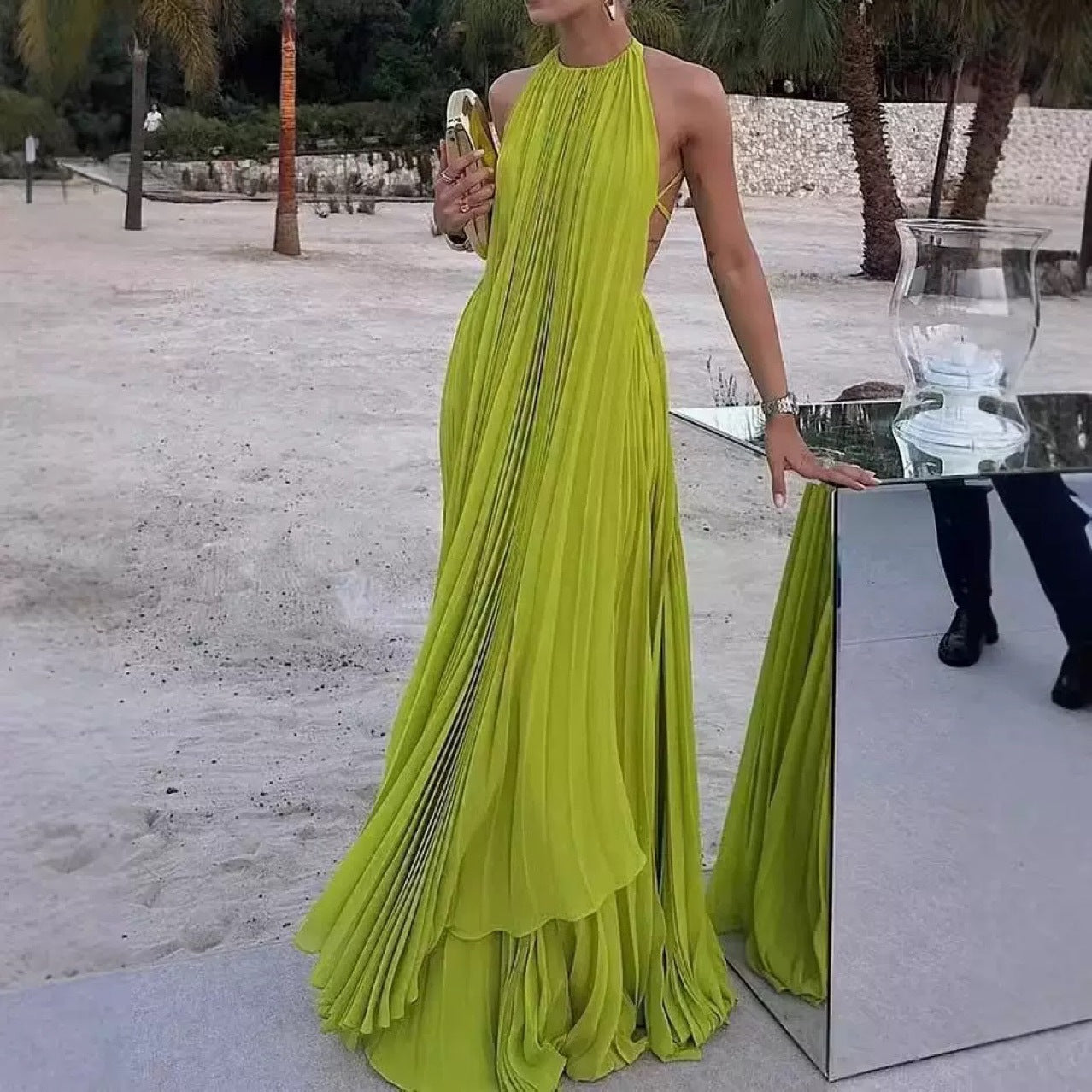 Timeless Vintage Style Garment
