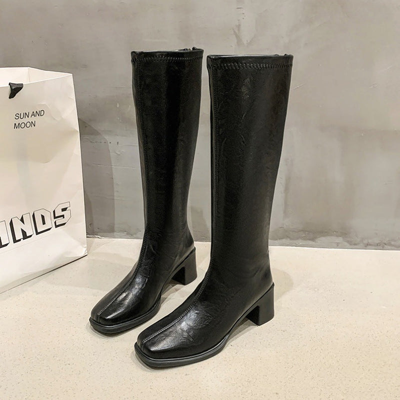 Graceful Orthopedic Boots for Modern Look