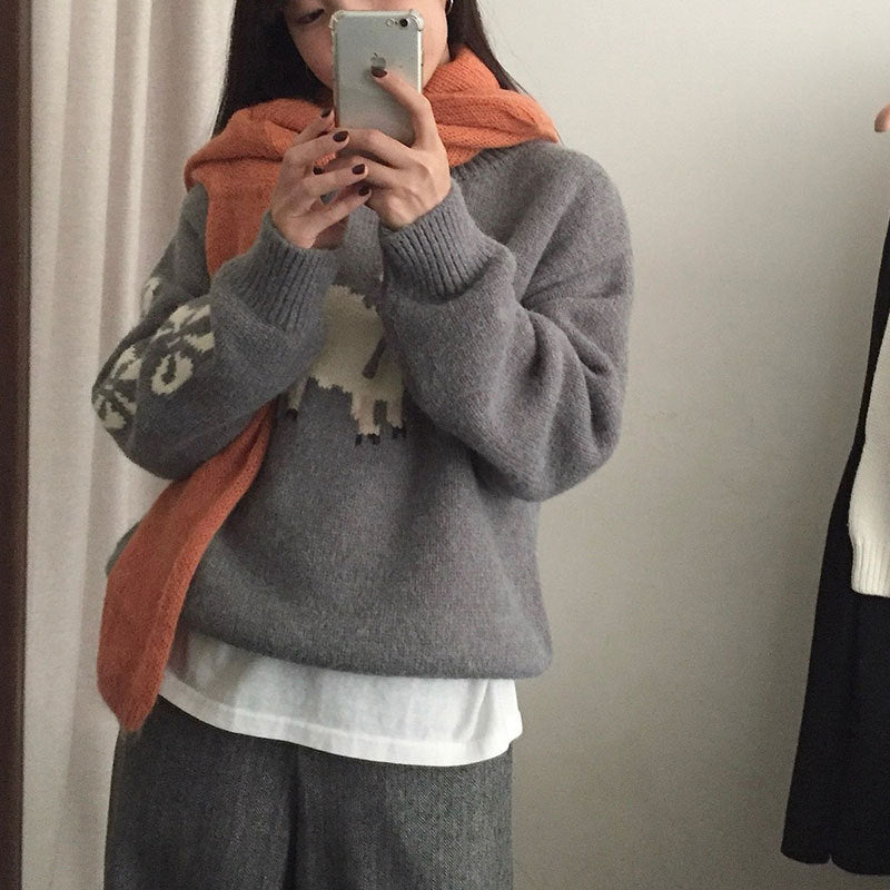 Timeless Vintage Style Pullover