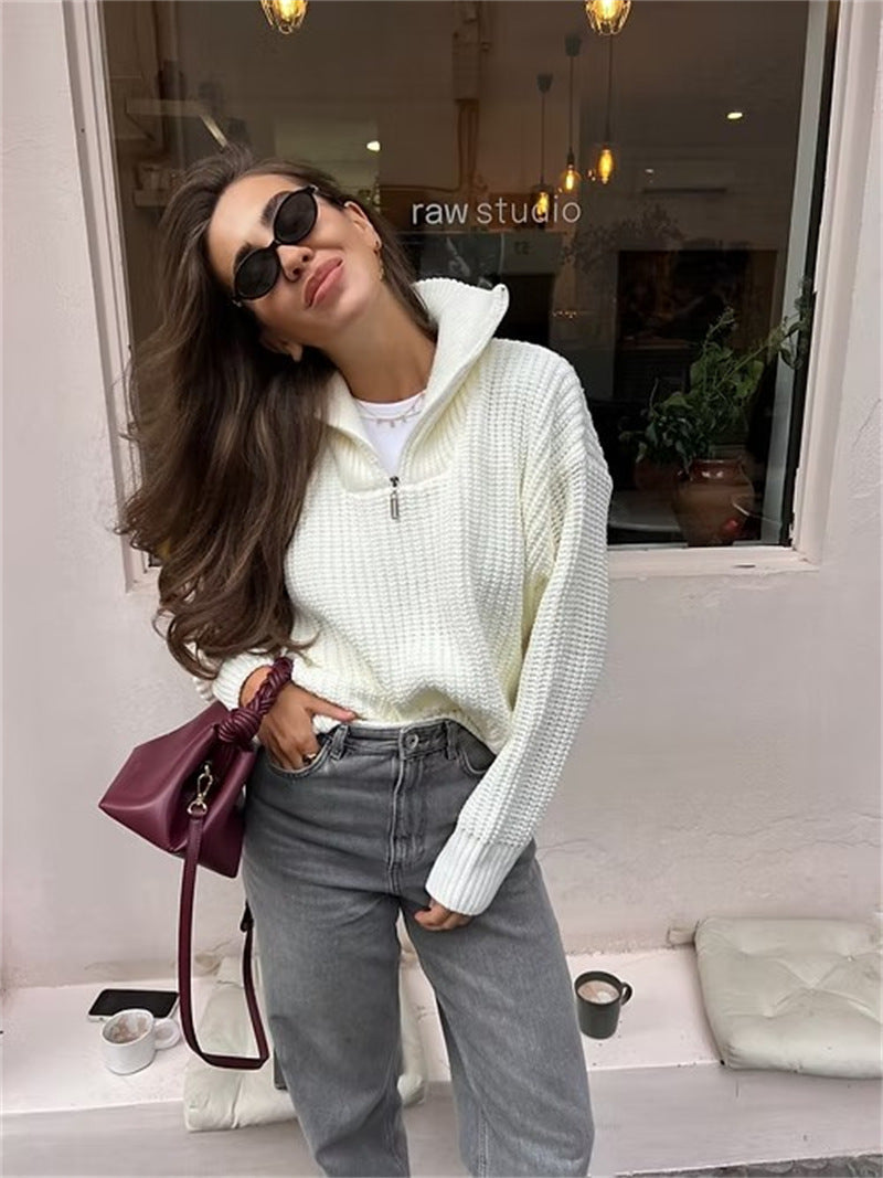 Elegantly Designed Pullover