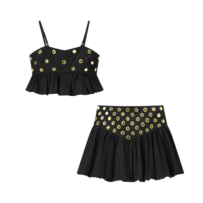 Elegantly Designed Garment