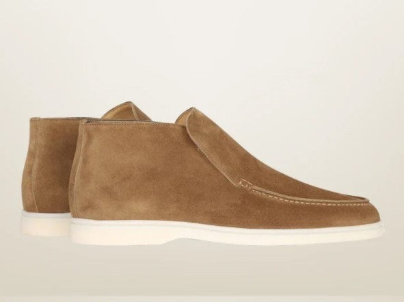 Graceful Orthopedic Boots for Modern Look