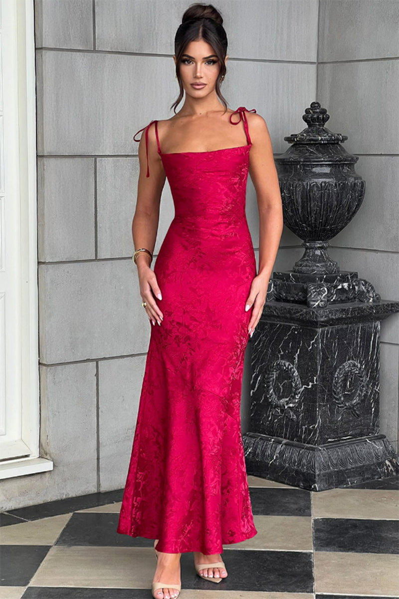 Gracefully Designed Garment