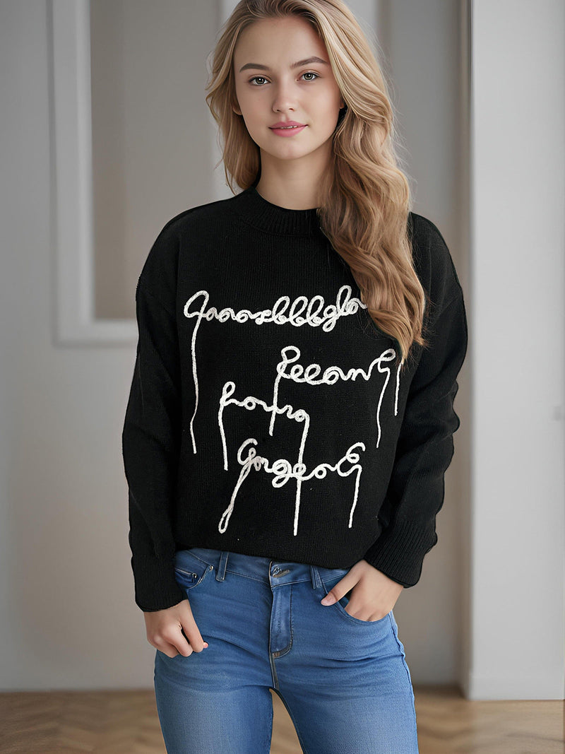 Elegantly Designed Pullover