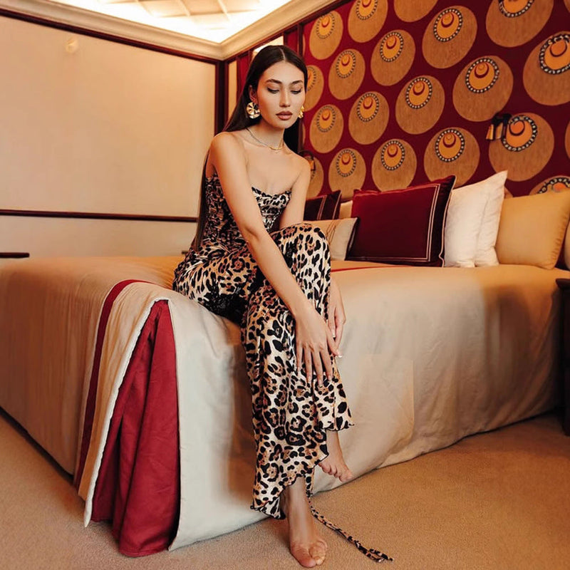 Elegantly Designed Garment