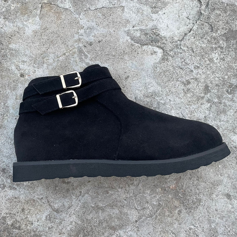 Classic Orthopedic Boots with Timeless Style