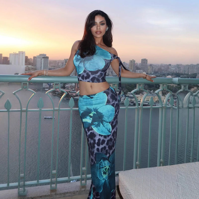 Timeless Vintage Style Garment