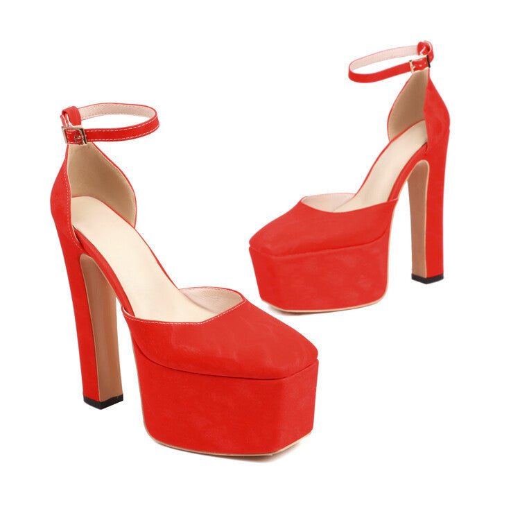 Chic Orthopedic Sandals with Unique Design