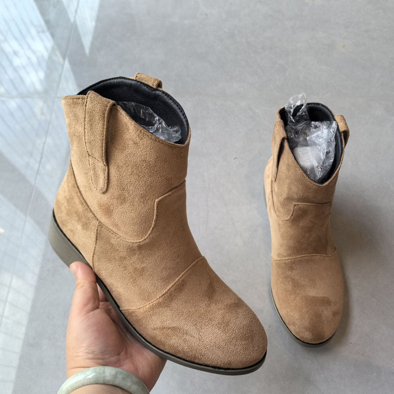 Chic Orthopedic Boots with Unique Design