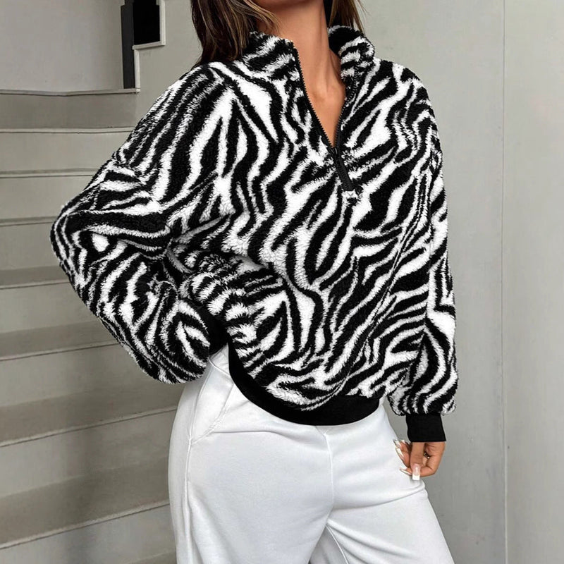 Timeless Vintage Style Pullover