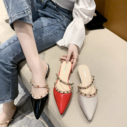 Graceful Orthopedic Sandals for Modern Look
