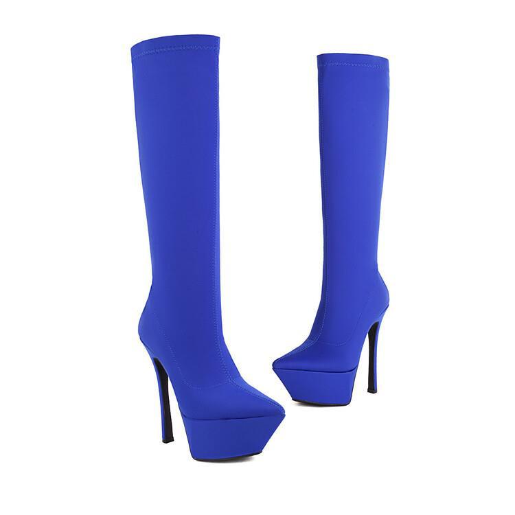 Graceful Orthopedic Boots for Modern Look